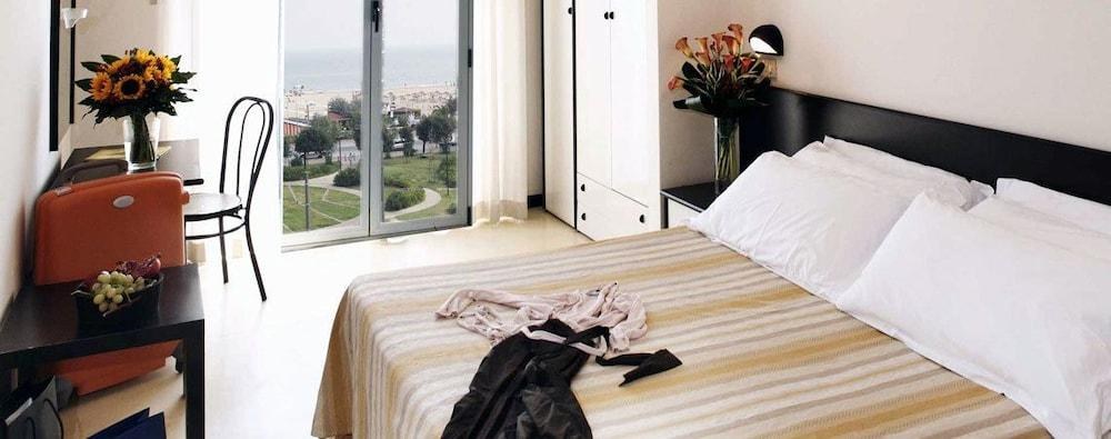 HOTEL AIRONE photo 3