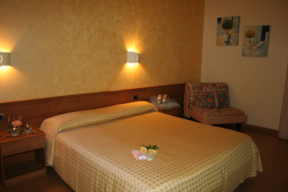 Hotel Diamante photo 1