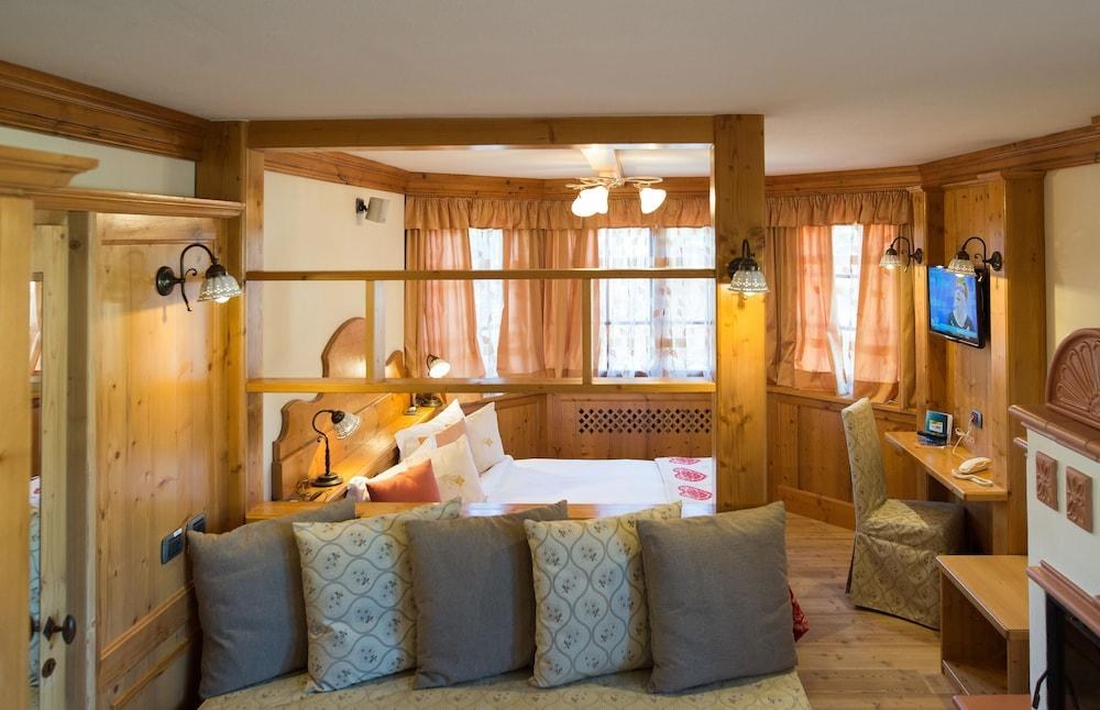 HOTEL GIANNA photo 4