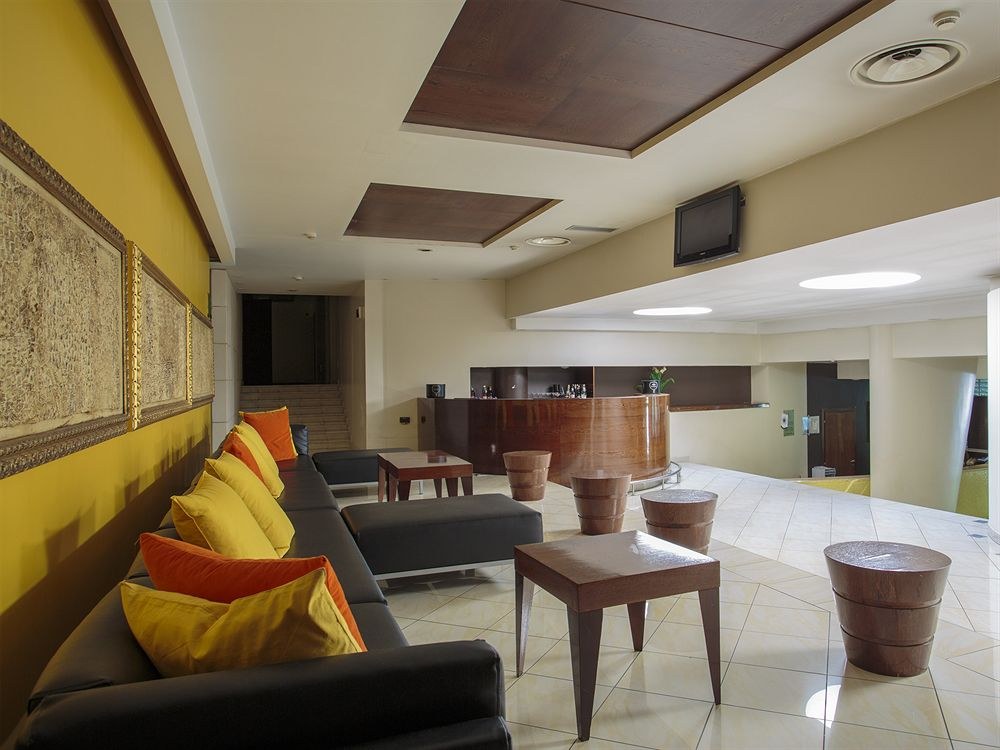 Aston Hotel photo 1
