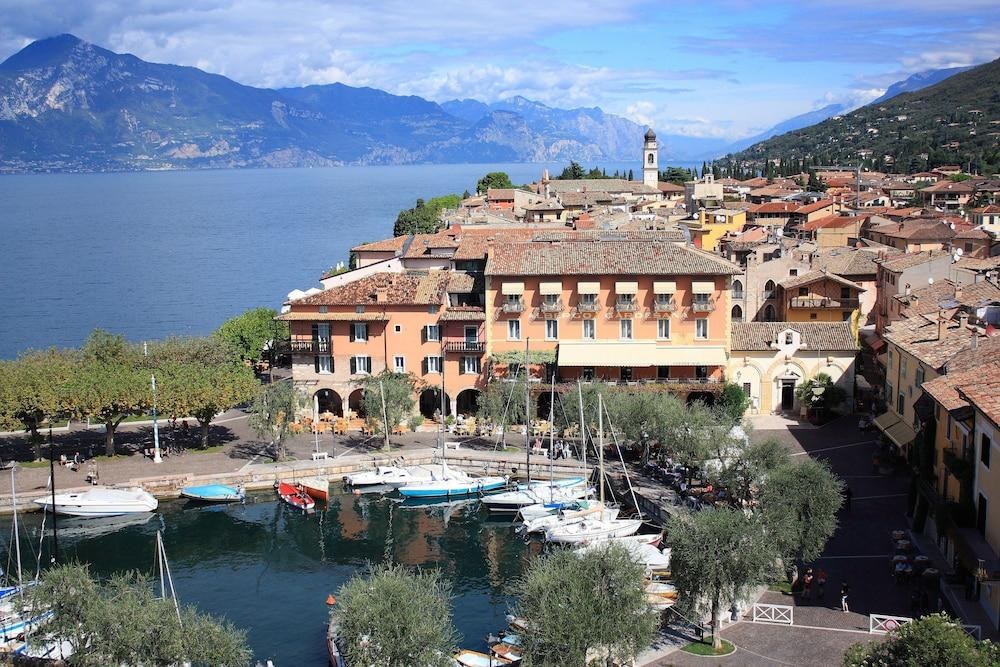 ALBERGO RISTORANTE GARDESANA photo 4
