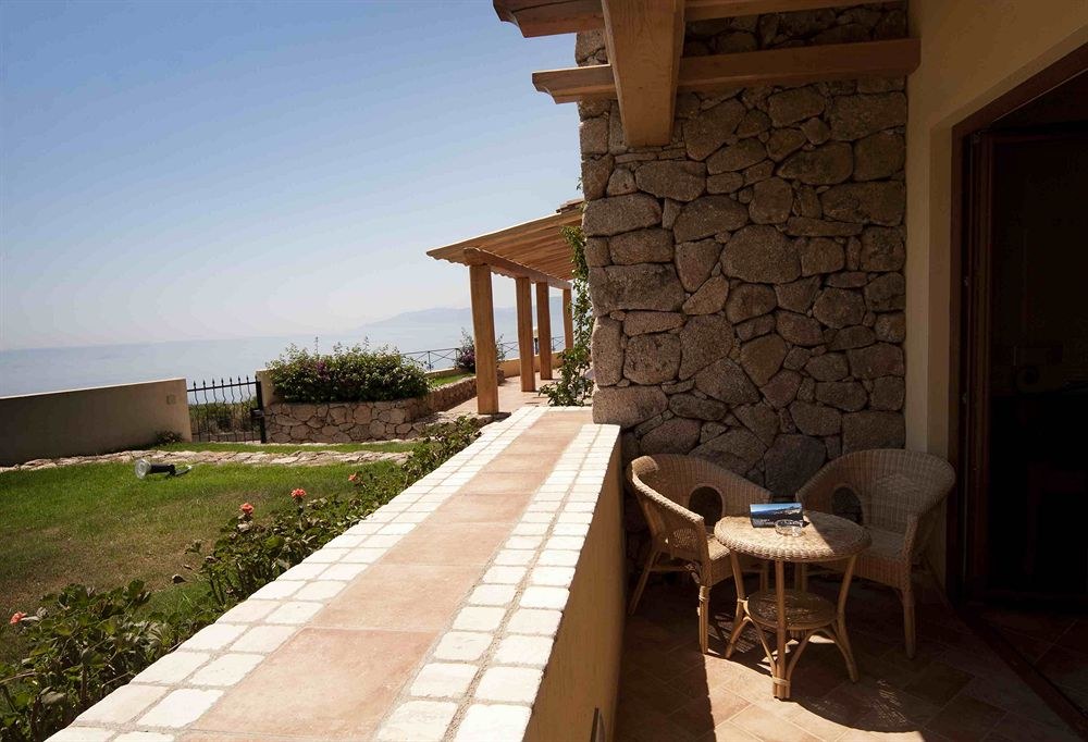 Hotel Villa Gustui Maris