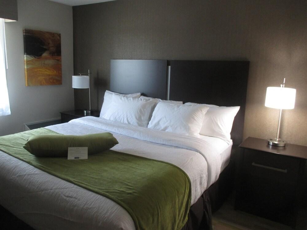 Best Western Harvest Inn & Suites photo 2