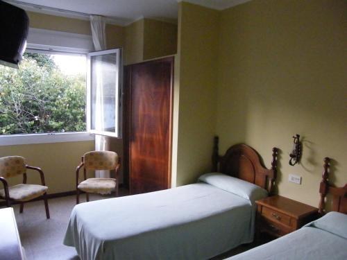 Bayona photo 3