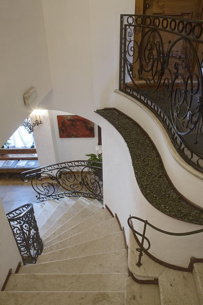 Hotel Cortina photo 3