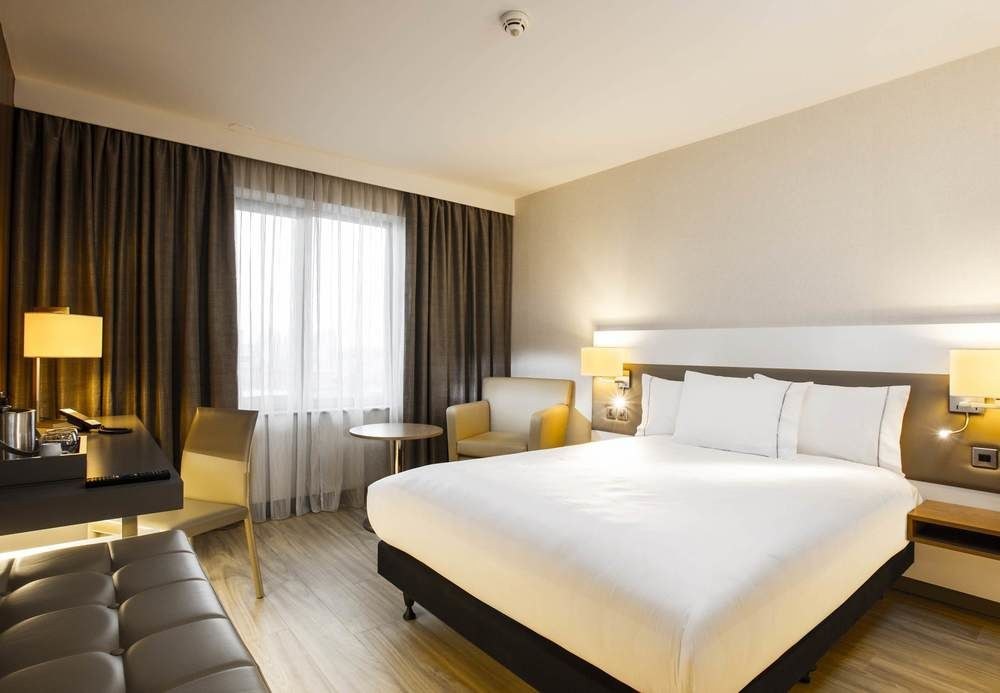 AC HOTEL MANCHESTER SALFORD QUAYS photo 2