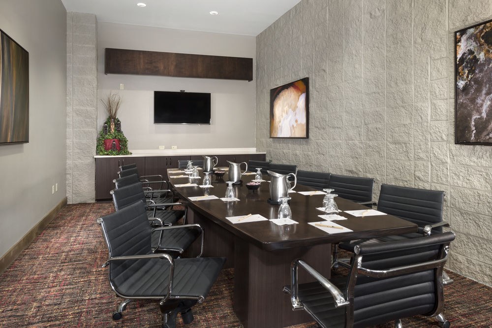 DoubleTree by Hilton Lawrence photo 1