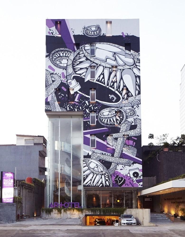 ARTOTEL THAMRIN JAKARTA photo 3