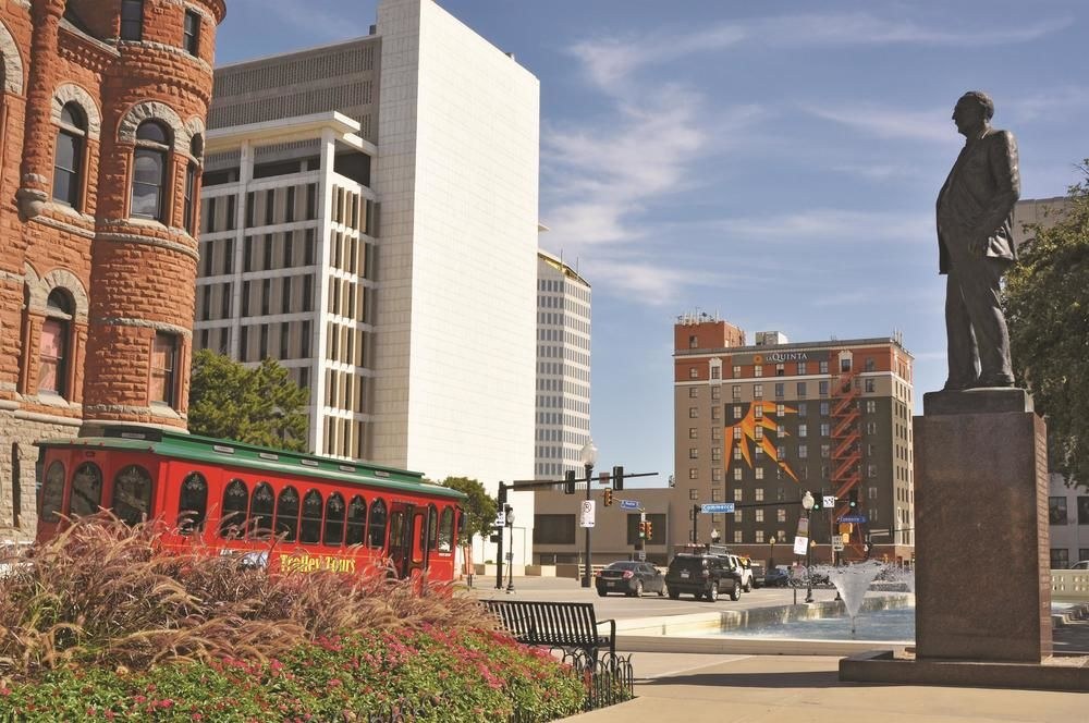 Holiday Inn Express Dallas Downtown by IHG
