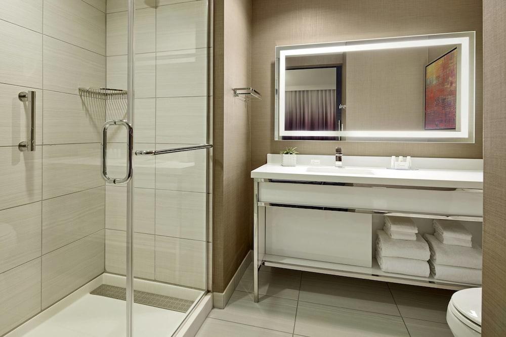 RESIDENCE INN AT ANAHEIM RESORT/CONVENTION CENTER photo 2