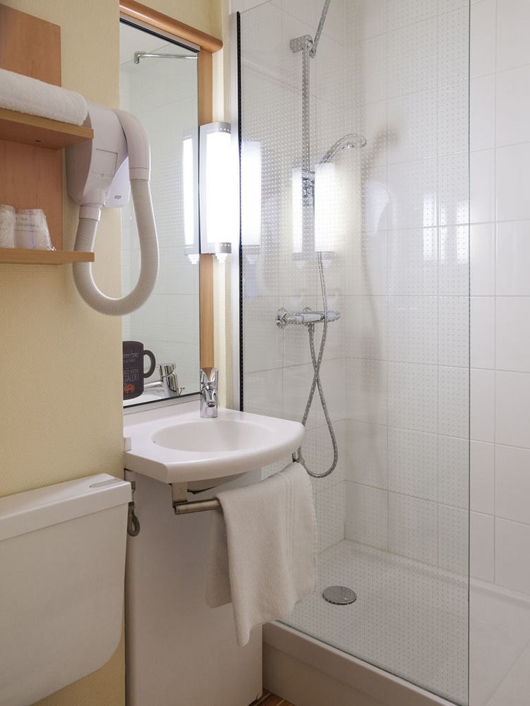 Hôtel ibis Saintes photo 4