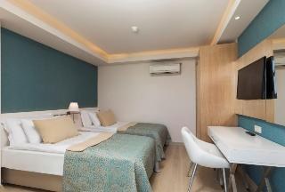 Castival Hotel photo 4