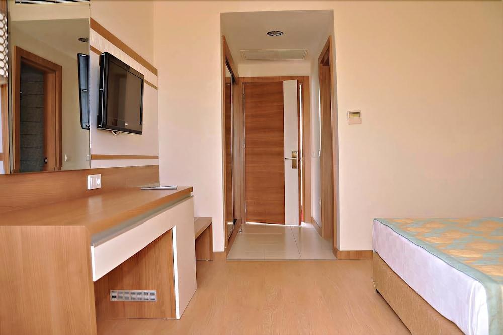 MERVE SUN HOTEL photo 3