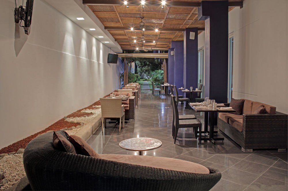 HOLIDAY INN EXPRESS SAN JOSE FORUM photo 3