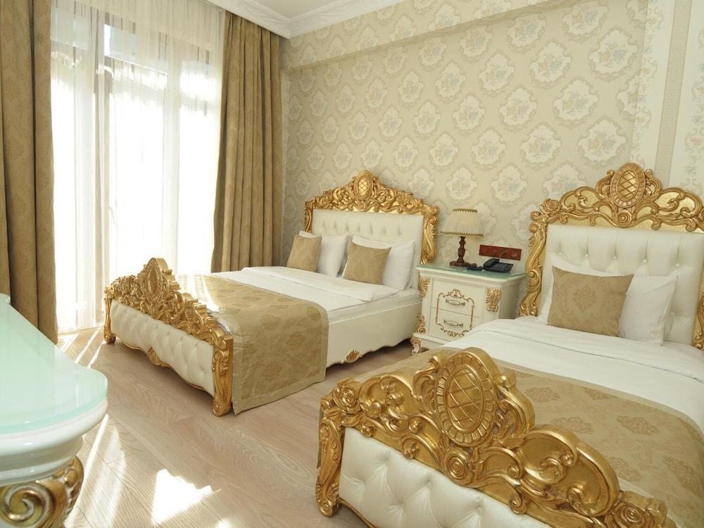 Best Town Hotel photo 2