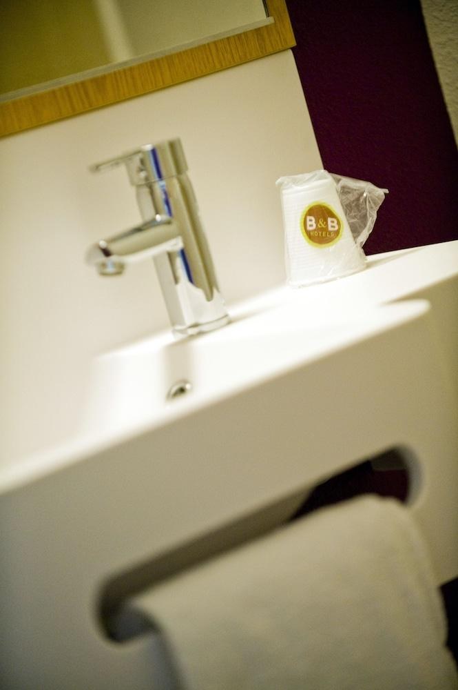 B&B Hotel Antibes Sophia Antipolis photo 3