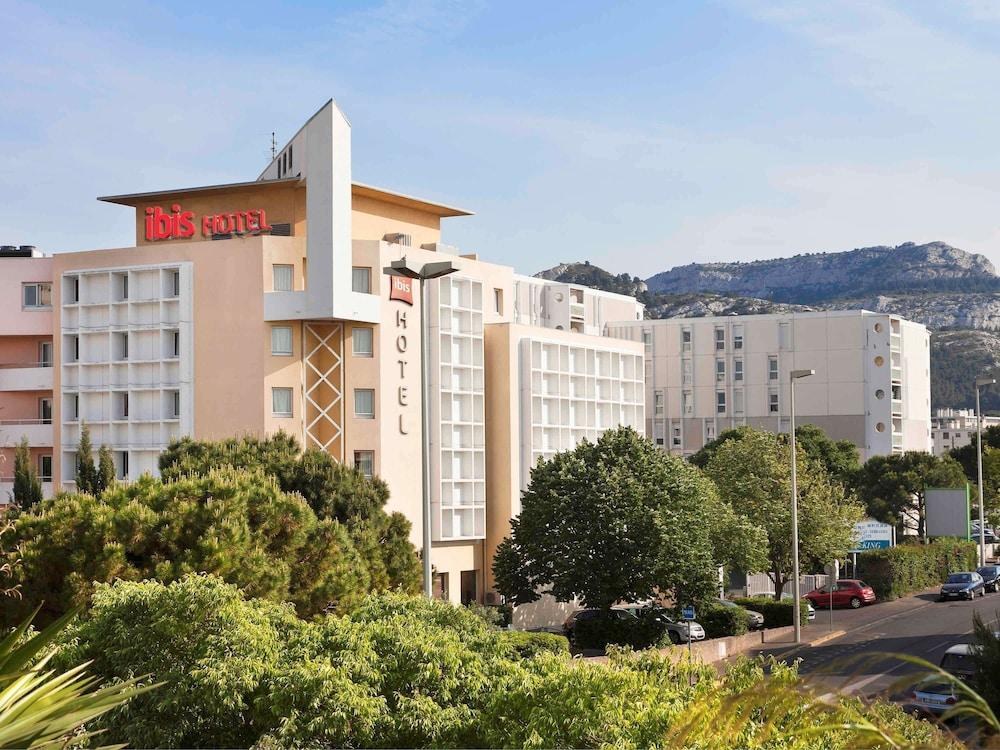 IBIS MARSEILLE BONNEVEINE CALANQUES PLAGES photo 3
