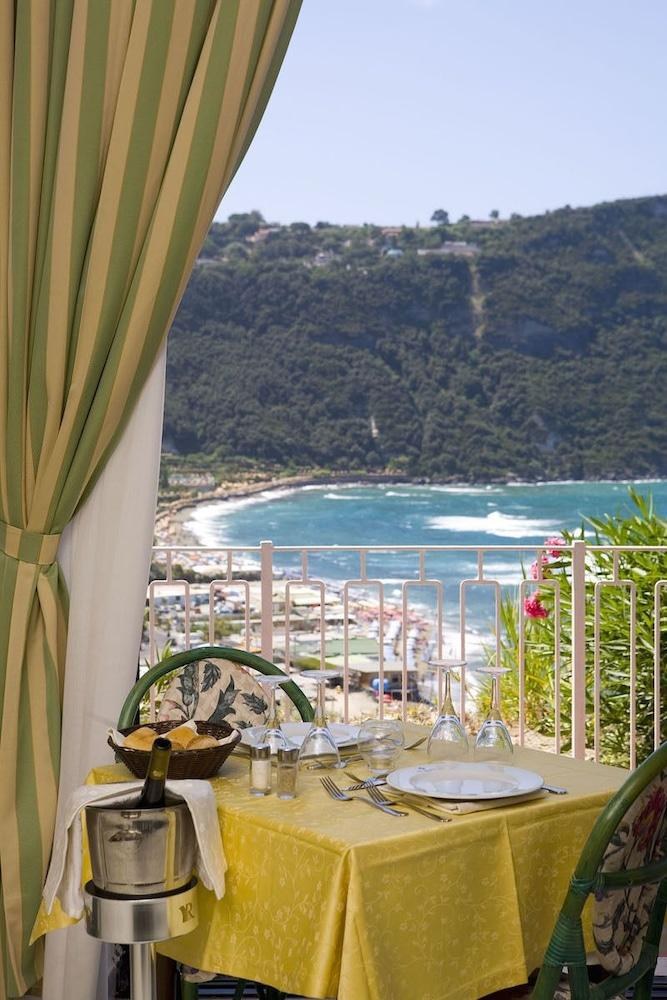 HOTEL TERME ROYAL PALM photo 3