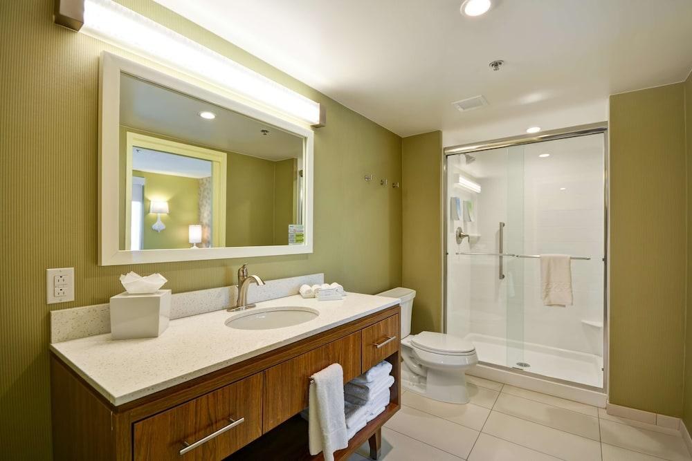 Home2 Suites by Hilton North Dallas Central Expy photo 2