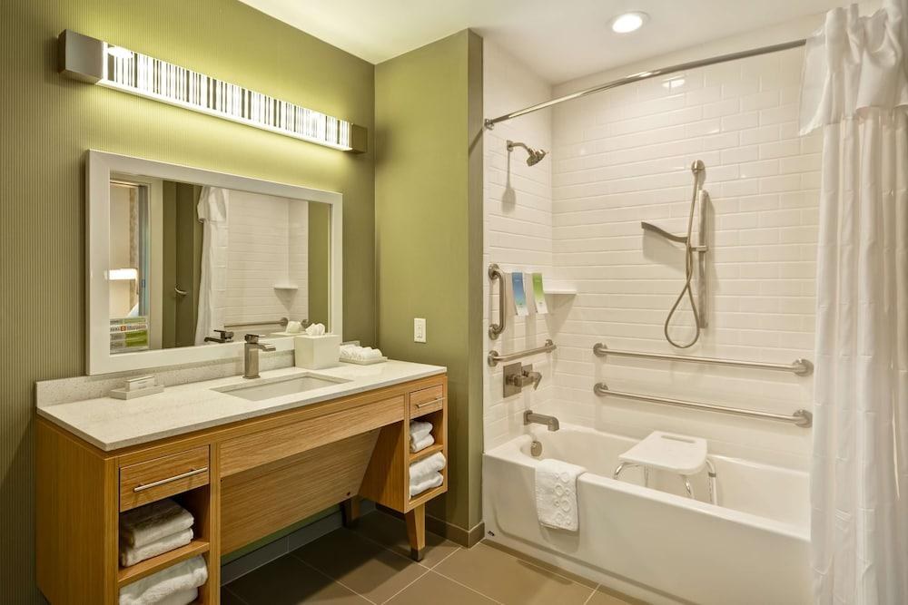 Home2 Suites by Hilton Dallas Downtown Baylor Scott & White photo 2