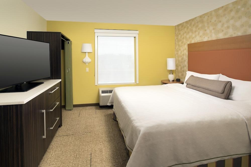 Home2 Suites by Hilton Denver International Airport photo 4