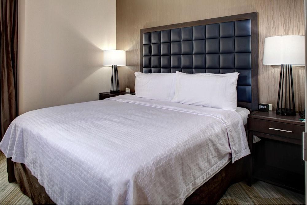 Homewood Suites by Hilton Richmond-Downtown photo 2