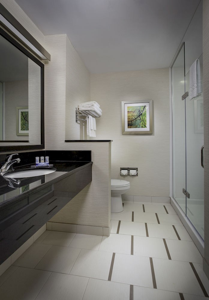 FAIRFIELD INN  SUITES CALGARY DOWNTOWN photo 3