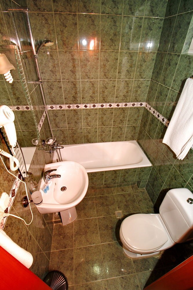 HOTEL IRMENI photo 1