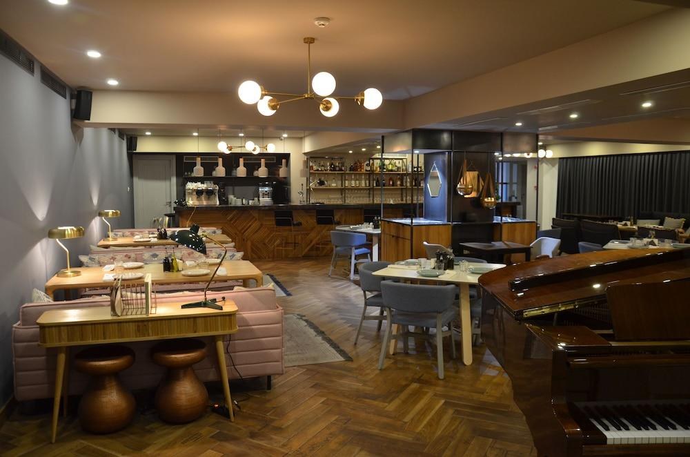 SHOTA RUSTAVELI BOUTIQUE HOTEL photo 4