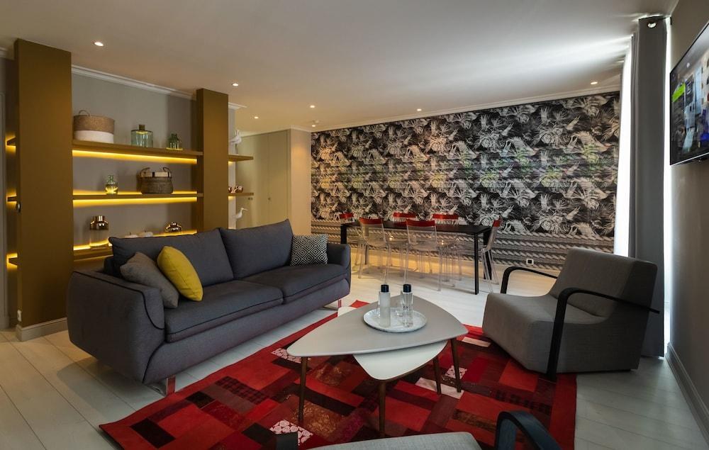 LE PRINCE REGENT RESIDENCE & SPA photo 3