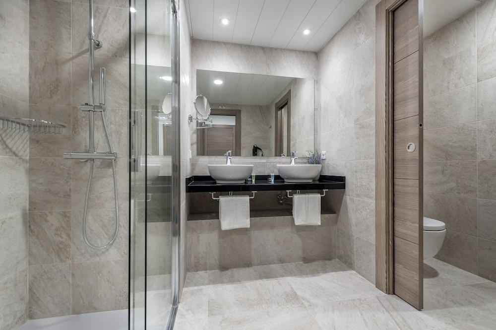 Suite Home Sardinero photo 3