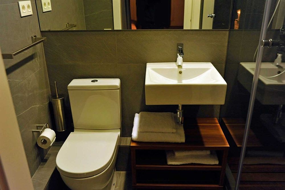 THE 8 Boutique B&B photo 2