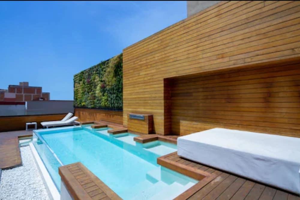 Hotel Well and Come Barcelona photo 4