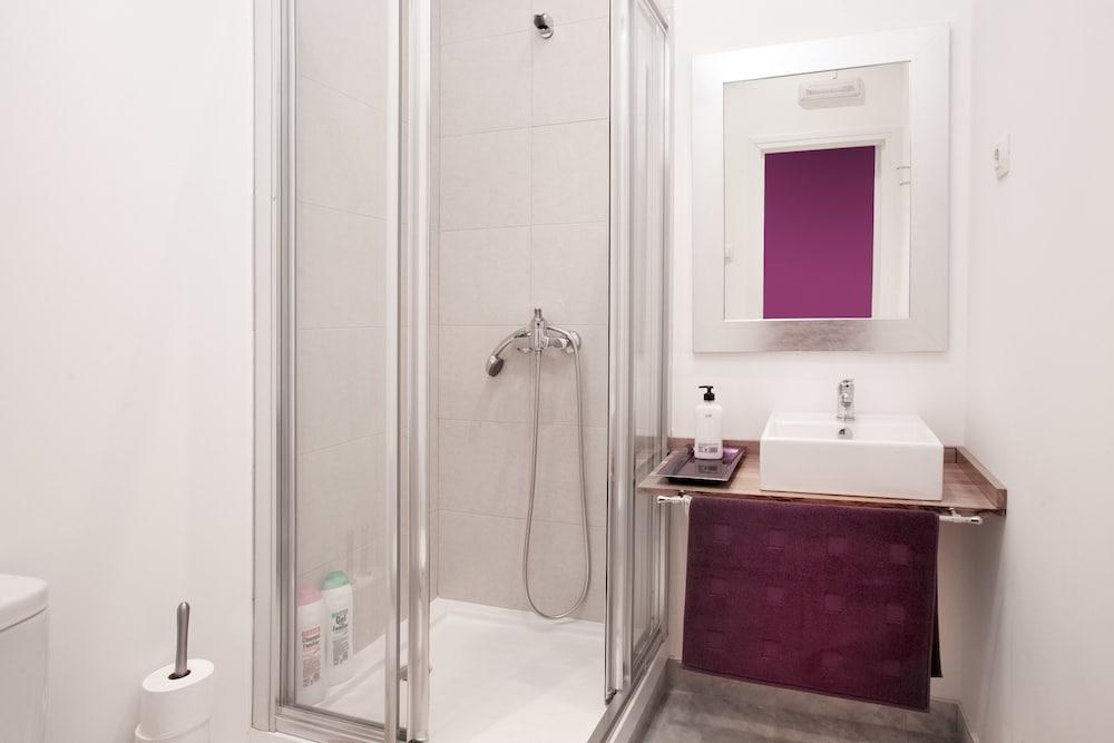 Jardinets Guest House photo 4