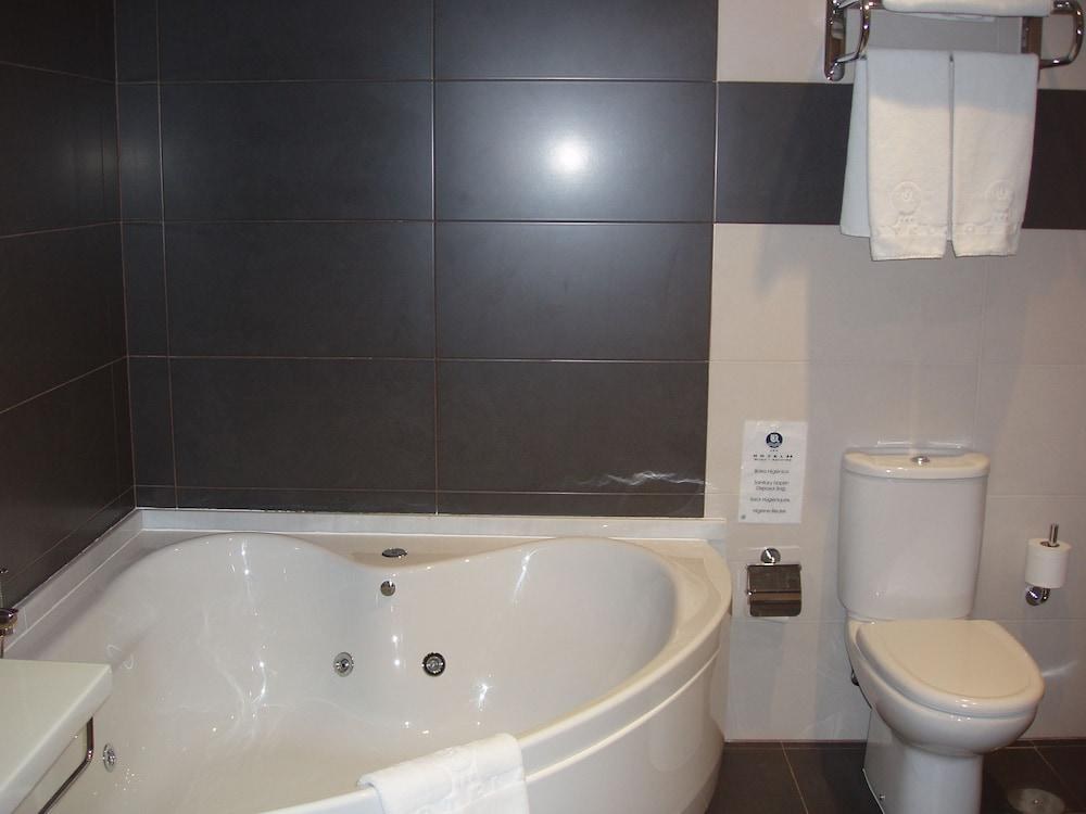 Hotel 44 photo 4