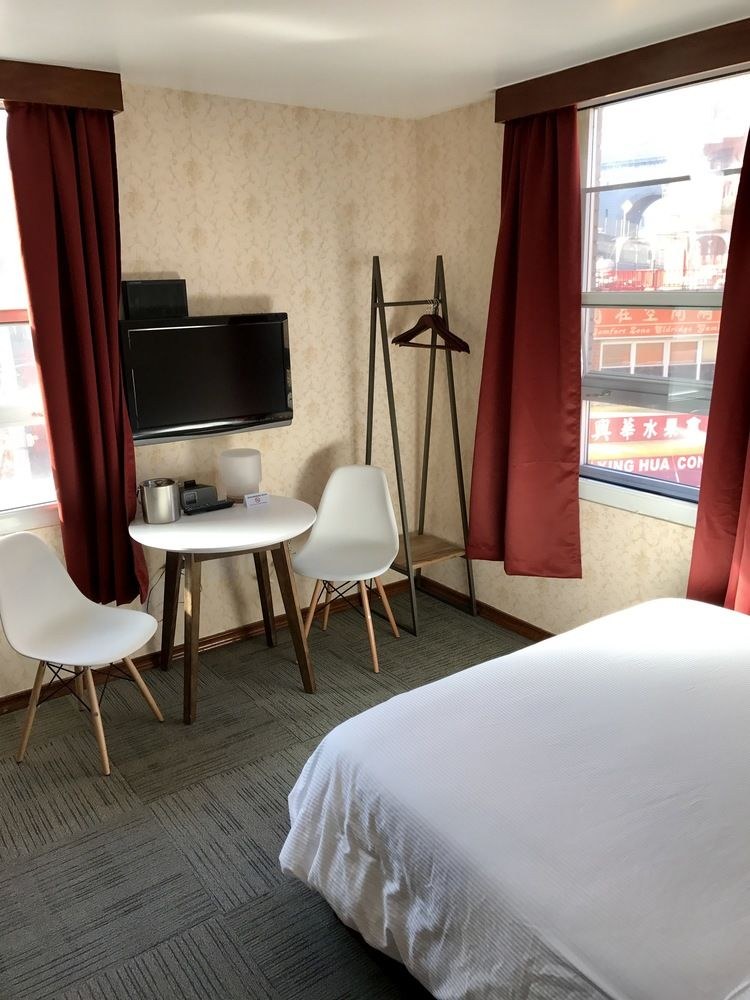 Hotel Mimosa photo 1