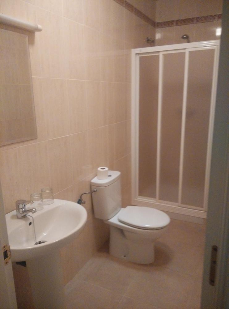 Hostal La Molina photo 3
