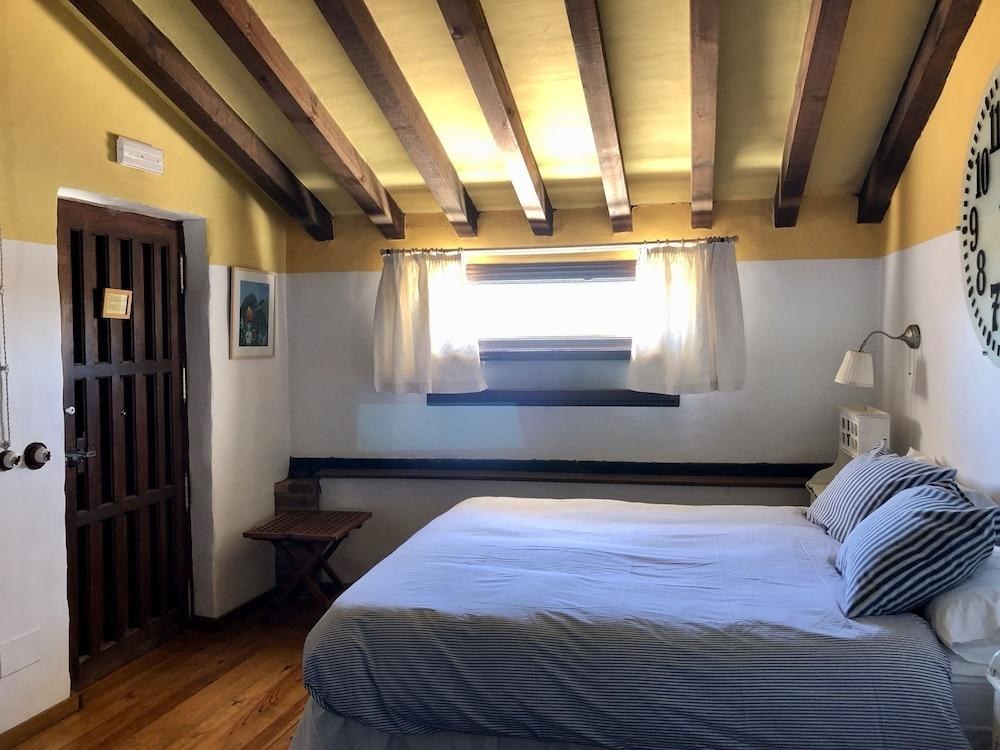 Hotel La Fructuosa photo 3