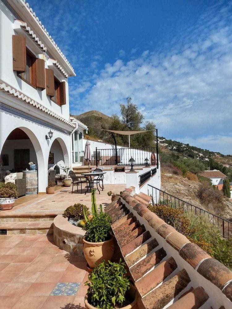 Casa Roble B&B photo 3