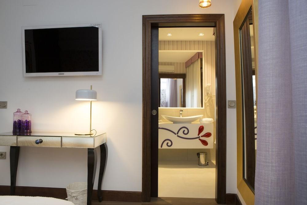 Hotel Hierbaluisa photo 4