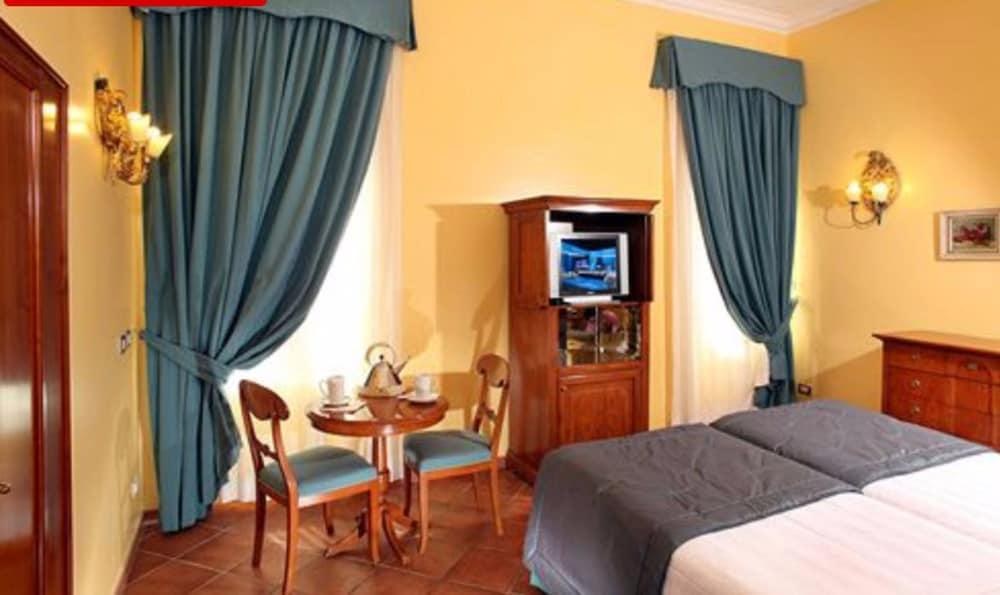 Hotel Mozart photo 4