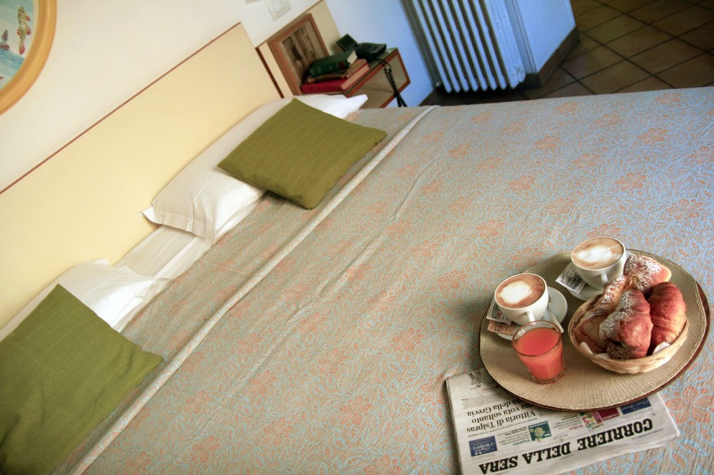 HOTEL SIRENETTA photo 1