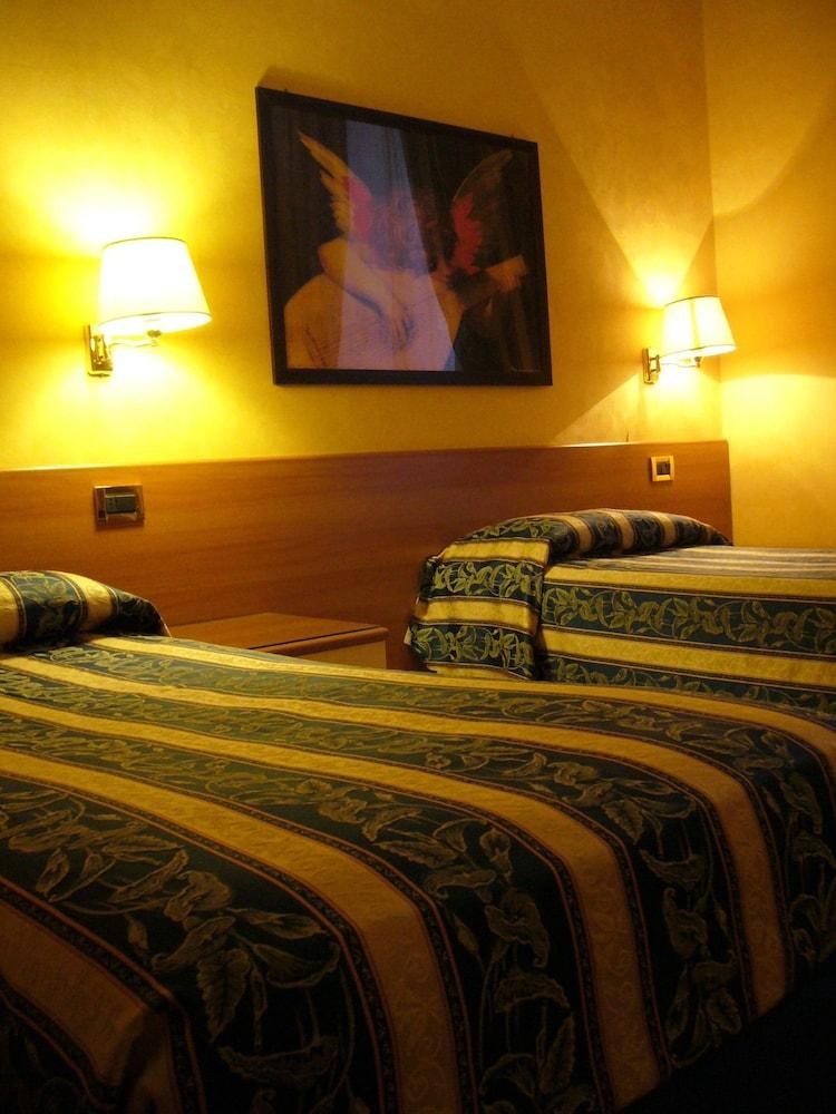HOTEL MILAZZO photo 4
