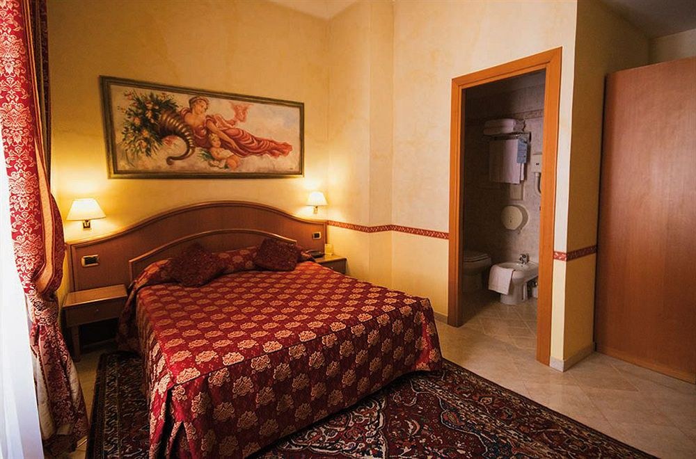 HOTEL DOLOMITI photo 1
