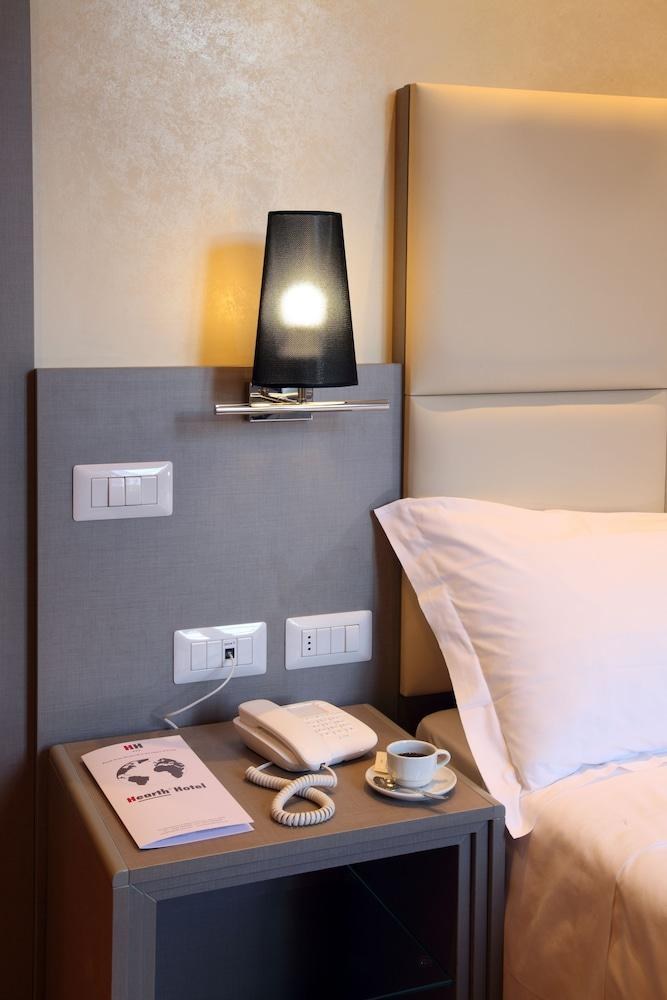 HEARTH HOTEL photo 4