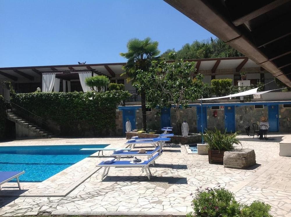 Hotel Boomerang photo 4