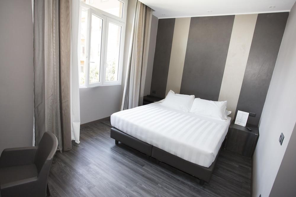 HOTEL V99 photo 2