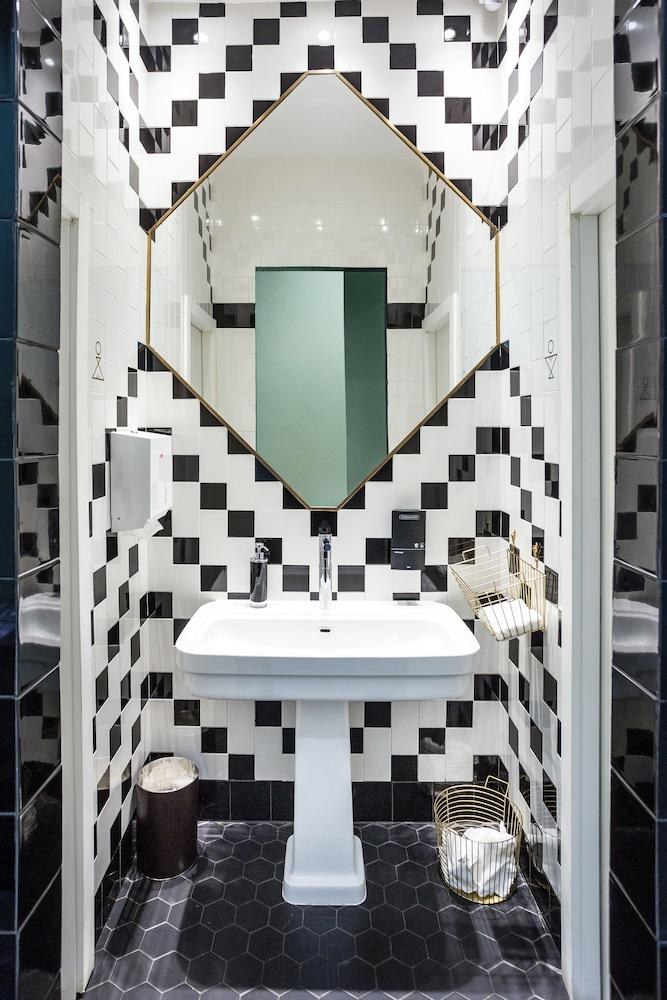 The Lift Boutique Hotel by RIDAN Hotels photo 2