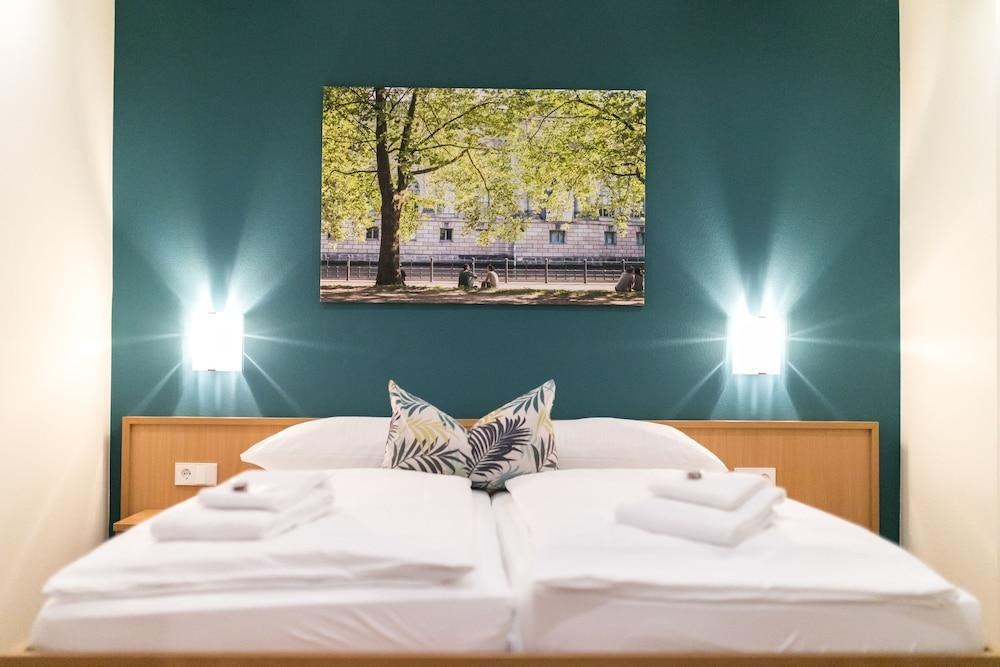 HOTEL ALLEGRA photo 4