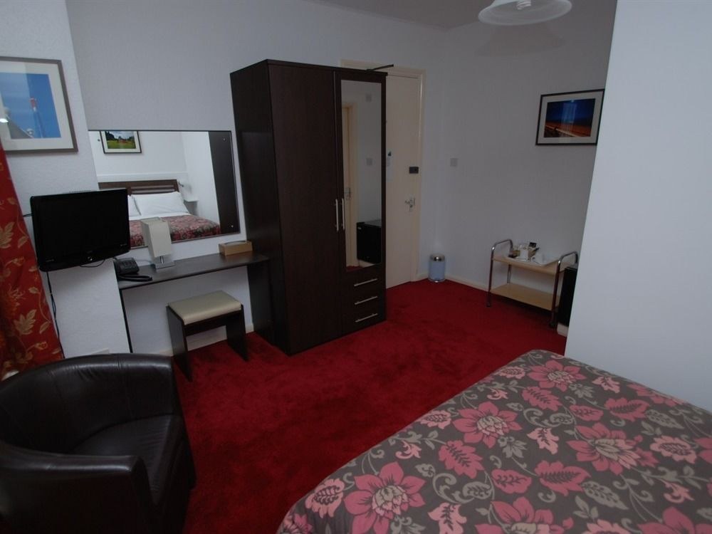 Gateway Hotel photo 1